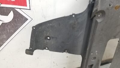 16044127466394562589572126014909 DAMAGED 2016-2023 Nissan GT-R GTR OEM Rear Underbody Carbon Fiber Diffuser H787-5541-400 748A0-6AV1A