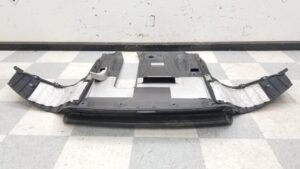 DAMAGED 2016-2023 Nissan GT-R GTR OEM Rear Underbody Carbon Fiber Diffuser H787-5541-400 748A0-6AV1A