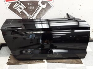 DENT 2015-2023 Ford Mustang OEM Right Passenger Side Door Black FR3Z-6320124-A