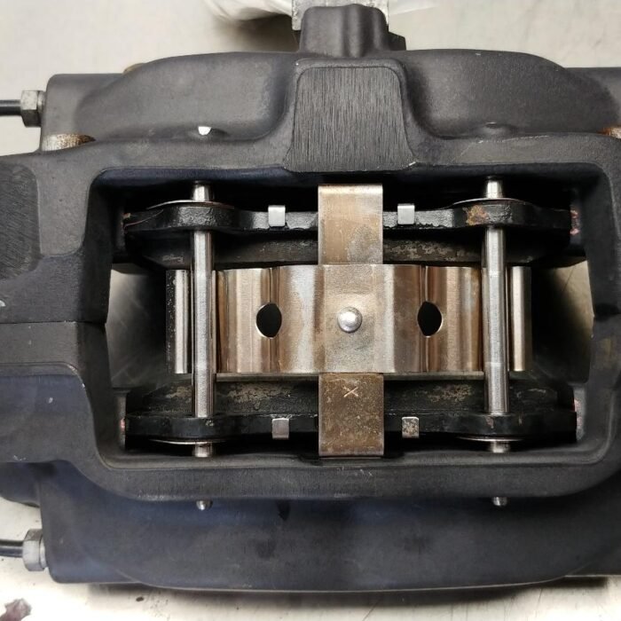 2015-2020 Dodge Challenger Charger SRT Hellcat Scat Pack OEM Brembo 6 Piston Front 4 Piston Rear Brake Calipers 22K