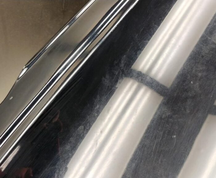 SCRATCH 2003-2006 Chevrolet SSR OEM Left Driver Side Front Fender Black