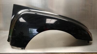 SCRATCH 2003-2006 Chevrolet SSR OEM Right Passenger Front Fender Black 15773730