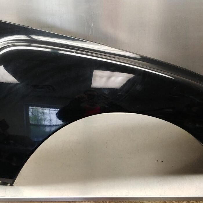 SCRATCH 2003-2006 Chevrolet SSR OEM Right Passenger Front Fender Black 15773730