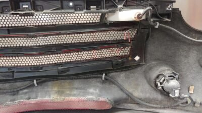 17466222851793035430476070668743 2003-2006 Chevrolet SSR Aftermarket Kaminari Front Bumper Cover w/ Chin Spoiler Black