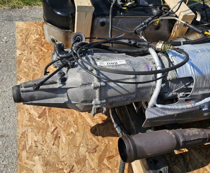 25-049-18-1024x577 2022 Silverado 6.2L L87 Engine 10 Speed Auto Trans Transfer Case 4×4 Turn Key Pallet 28k Miles