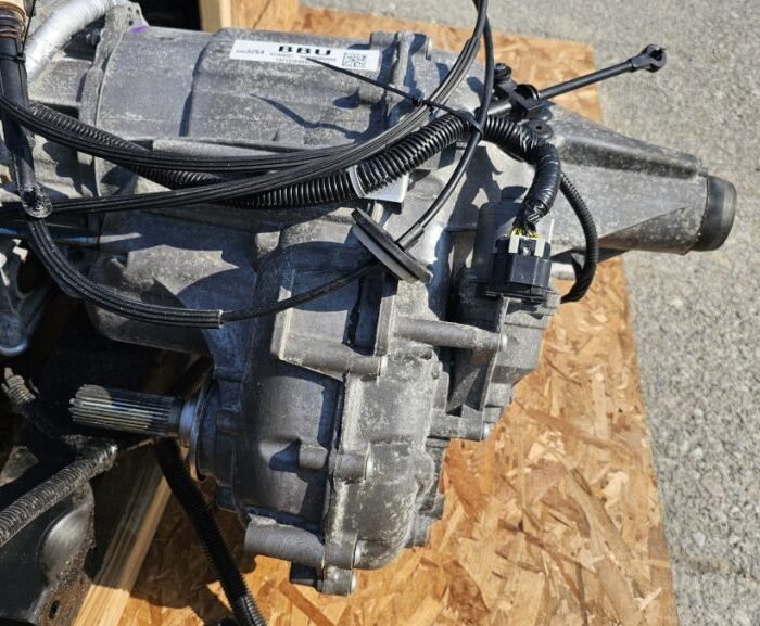 25-049-20-1024x577 2022 Silverado 6.2L L87 Engine 10 Speed Auto Trans Transfer Case 4×4 Turn Key Pallet 28k Miles