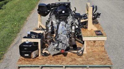 25-049-6-1024x577 2022 Silverado 6.2L L87 Engine 10 Speed Auto Trans Transfer Case 4×4 Turn Key Pallet 28k Miles