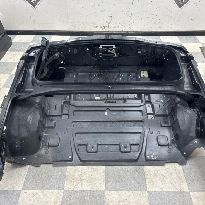 CRACKED 2014-2019 C7 Chevrolet Corvette Convertible OEM Rear Tub Trunk Body