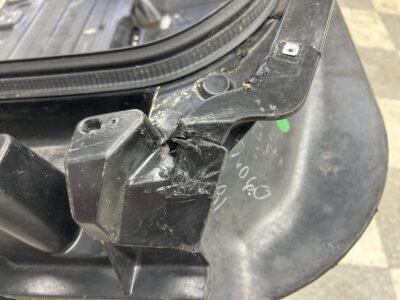 CRACKED 2014-2019 C7 Chevrolet Corvette Convertible OEM Rear Tub Trunk Body